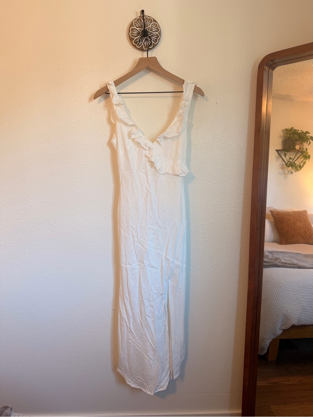 Selfie Leslie White Ruffle V-Neck Maxi Dress